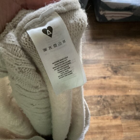 Aelfric Eden Cable Knit Crewneck Sweater Light Gray Women’s Size Large - Picture 6 of 6